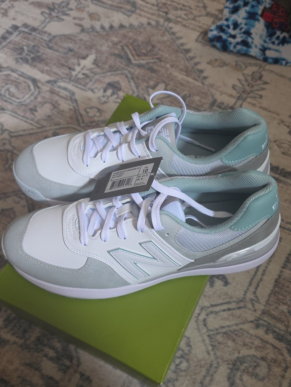NWT New Balance Women's 574 Grrens V2 White &Gray W/Mint Backs Golf Shoes Size10